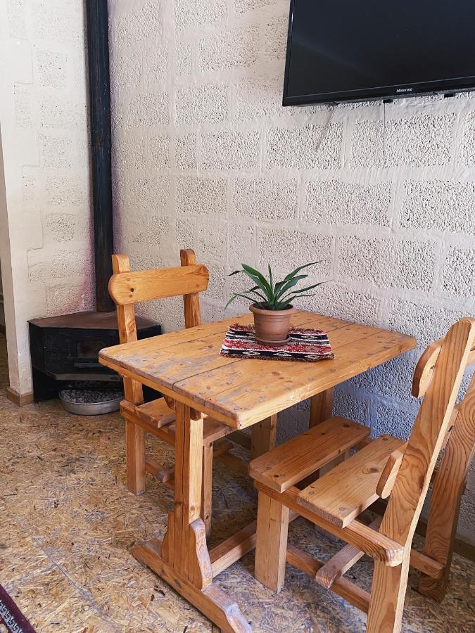 Hovek Guest House 迪利然 外观 照片
