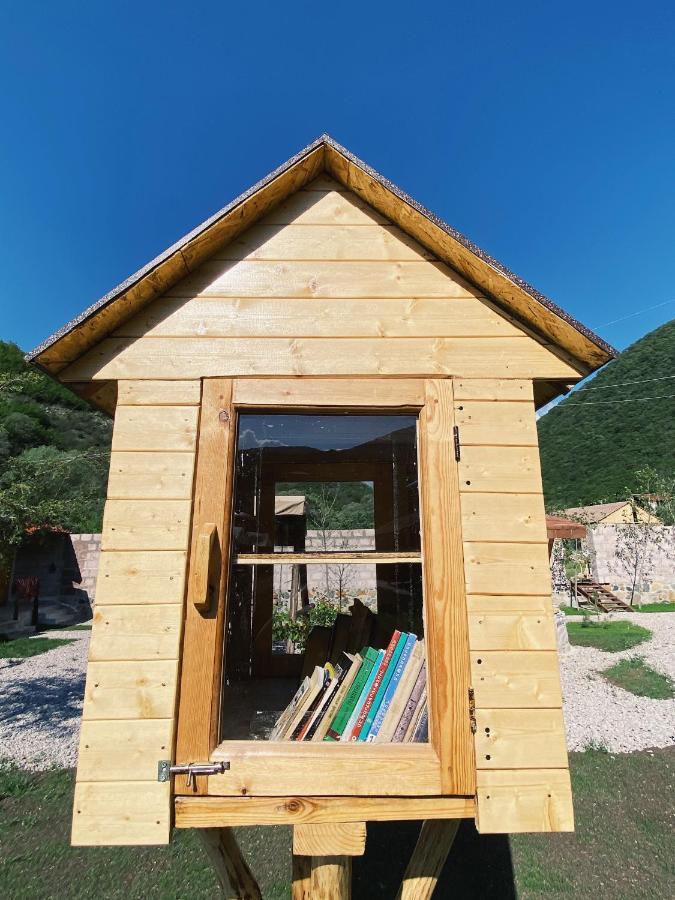 Hovek Guest House 迪利然 外观 照片