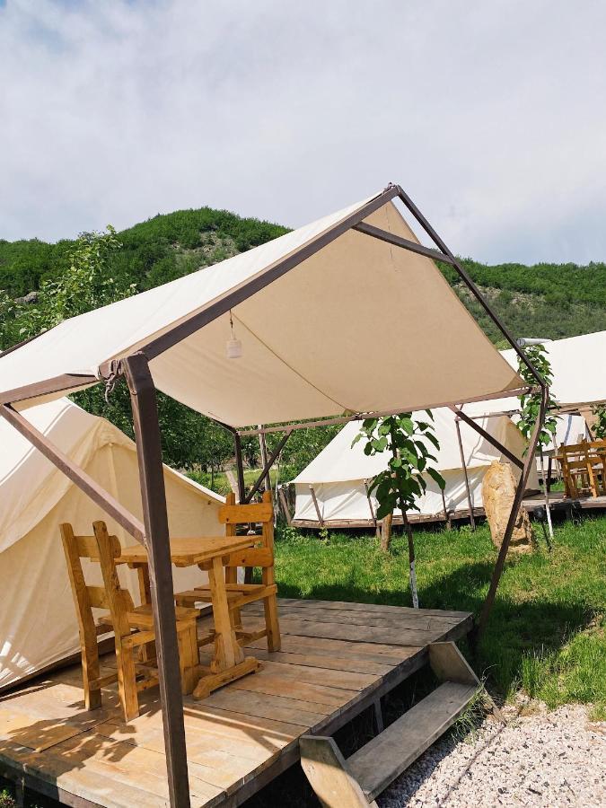 Hovek Guest House 迪利然 外观 照片