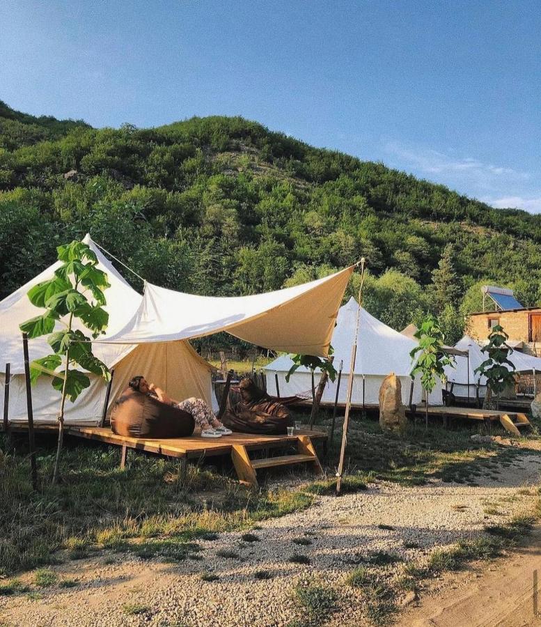 Hovek Guest House 迪利然 外观 照片